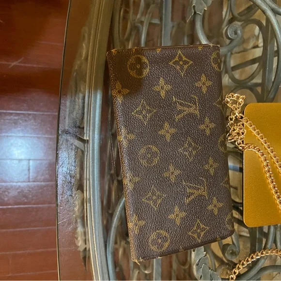 Louis Vuitton Brown Monogram Wallet Shoulder Bag - Picture 10 of 12